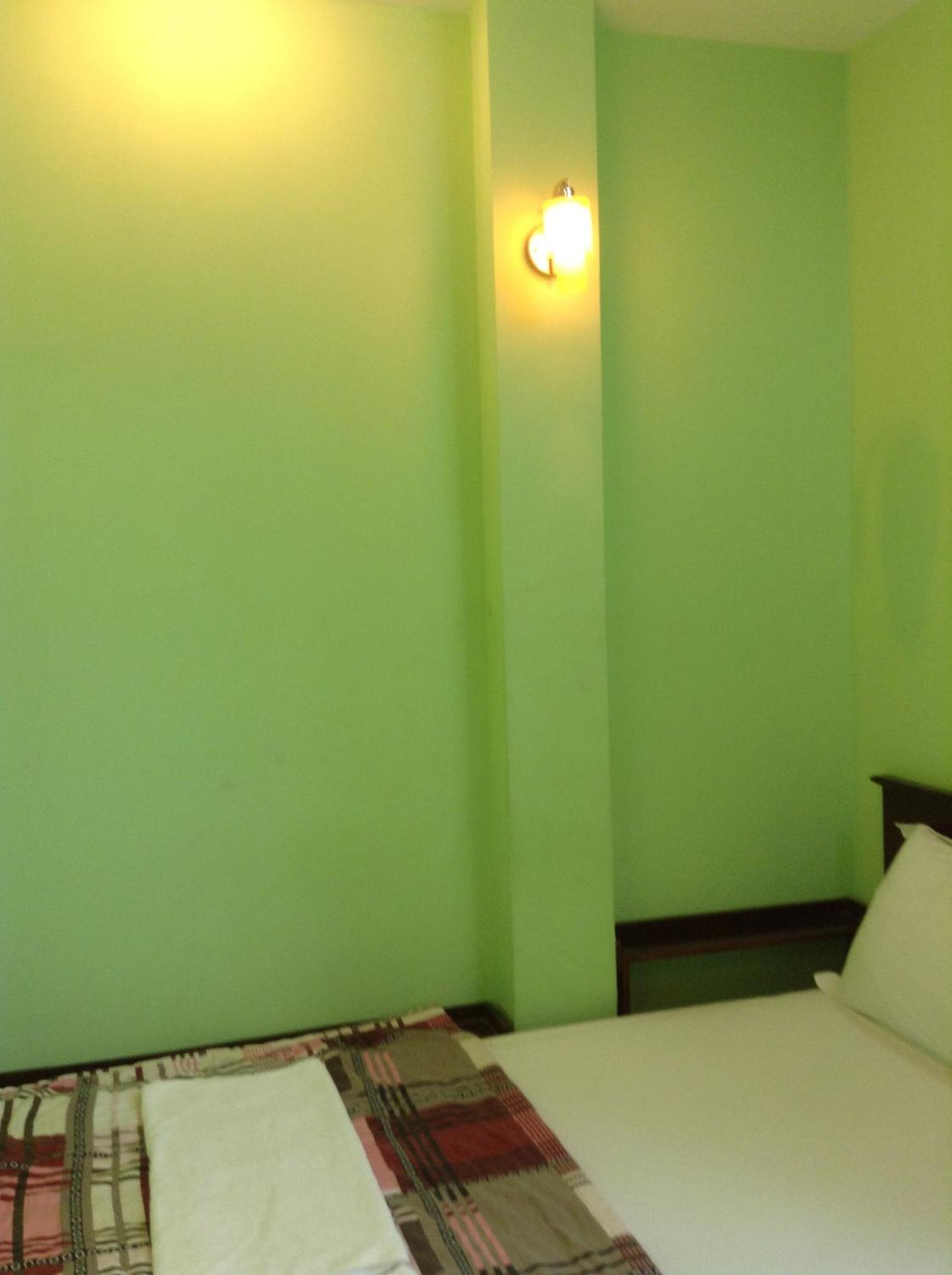 Ti Ti Room For Rent Хошимін Екстер'єр фото